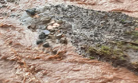 Mưa lớn tại Gia Lai gây lũ lụt và sạt lở đất trong ngày 01/09/2022