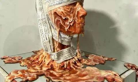 Vinschool tổ chức Triển lãm “thầm thì” – lời tự sự của tâm hồn giới trẻ