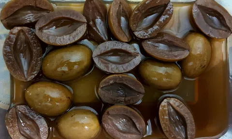 Trám ngâm mắm