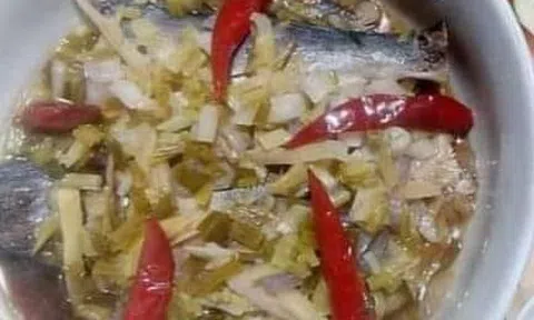 Khô cá đù chưng