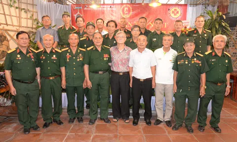 Bắc Giang: CCB quân y Sư đoàn 9 Quân đoàn 4 miền Đông Nam Bộ gặp mặt truyền thống