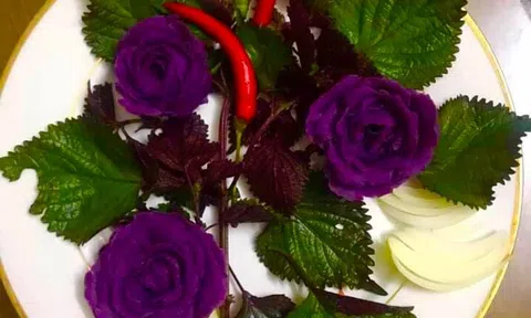 Khi các nàng vào bếp… “trồng hoa!”