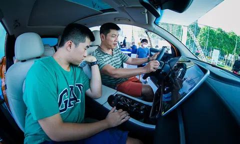 VinFast VF 8 chinh phục khách hàng cả nước