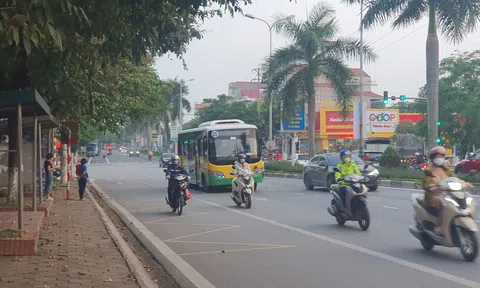 Vĩnh Phúc: Lái, phụ xe buýt đi làm trở lại khi doanh nghiệp cam kết trả lương