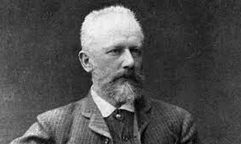 Tác phẩm nghệ thuật và những sự sáng tạo độc đáo, vô biên