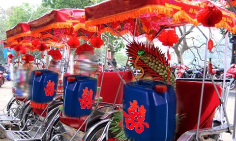 Cưới "chạy xăng"