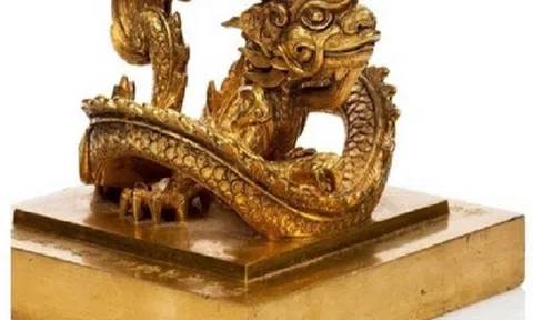 Vui buồn râm ran chuyện bán ấn quý