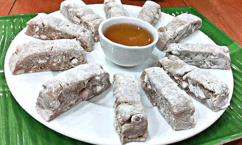 Tết về nhớ món chè lam