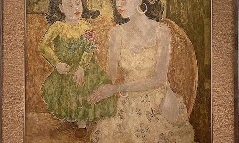 Triển lãm “AE”: Sự kết hợp độc đáo của chất liệu tổng hợp và chất liệu sơn mài