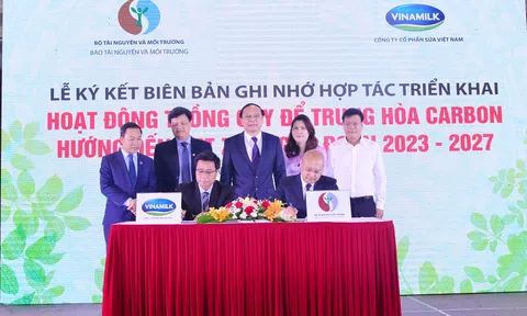 Câu chuyện “cắt giảm, chuyển đổi và hấp thụ” hướng đến Net Zero tại Vinamilk