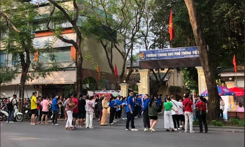Học sinh Hà Nội hoàn thành môn thi cuối kì thi vào lớp 10 năm 2023