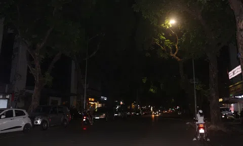 Hà Nội những ngày giảm tiêu thụ điện