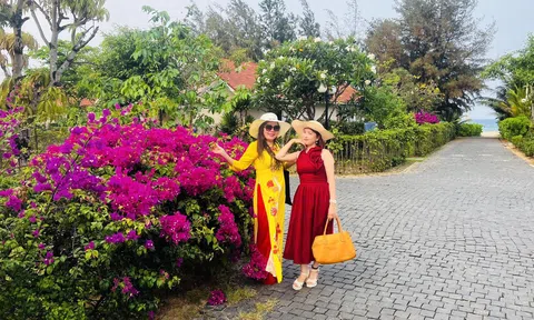 Phú Yên mùa trăng biển