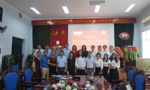 Chăm sóc sức khỏe cho trẻ em và người dân tại 03 huyện khó khăn tỉnh Hòa Bình