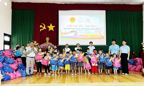 Những phần quà ý nghĩa từ Chia sẻ yêu thương