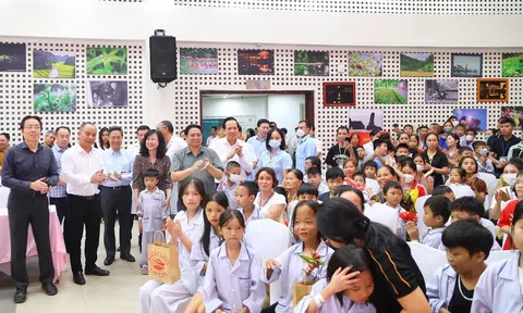 Hội Nghệ sĩ trẻ Hà Nội: San sẻ tấm lòng với các em nhỏ mắc bệnh hiểm nghèo