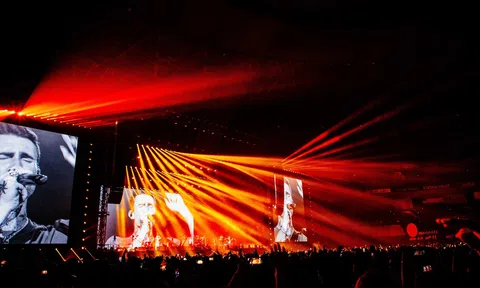 Vé bán sớm (EB) 8Wonder “bốc hơi” nhanh chóng, fan Maroon 5 lại đua săn vé chính thức