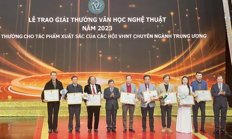 Vinh danh 69 tác phẩm xuất sắc tại lễ trao giải thưởng văn học nghệ thuật năm 2023 của Liên hiệp các hội Văn học Nghệ thuật Việt Nam