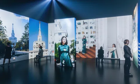 Gen Z “kháo nhau” về triển lãm nghệ thuật tương tác đa phương tiện Stream of Hanoi