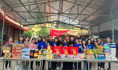 Tết đong đầy - “Lan tỏa hơi ấm – Đong đầy yêu thương”