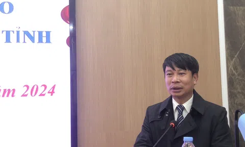 Vĩnh Phúc: Yên Lạc khen thưởng giáo viên và học sinh có thành tích cao trong kỳ thi chọn học sinh giỏi cấp tỉnh