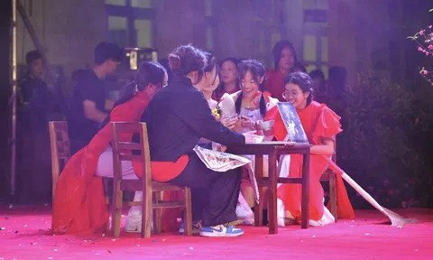 RPT Orijinn, RPT Nastee, Trung Trần và Ronboogz đổ bộ THPT Yên Hòa với Đêm Gala AMOY 2024: “GÕ XUÂN”
