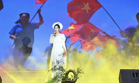 Làng lúa, làng hoa tươi xanh thêm trong “mùa xuân” của giọng hát Hương Giang