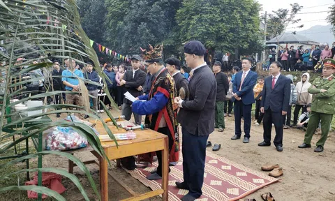 Tuyên Quang: Đặc sắc Lễ hội Lồng tồng xã Đà Vị (Na Hang)