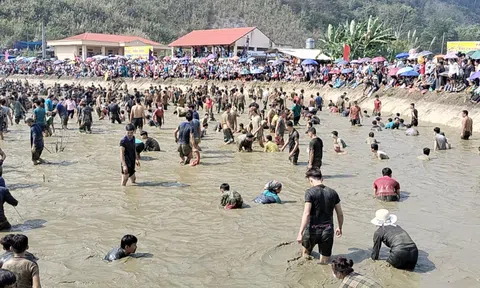 Tuyên Quang: Xã Năng Khả (Na Hang) tổ chức Lễ hội Lồng tồng và Hội thi bắt cá