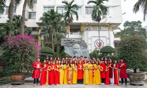 Áo dài và người trẻ