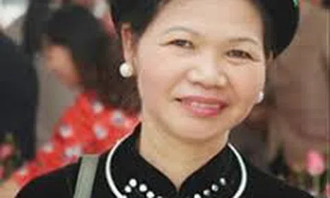 Chùm tho Nông Thị Hưng