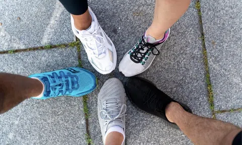 FB Shop giải đáp: Có nên mang giày thể thao môn khác vào chơi cầu lông?