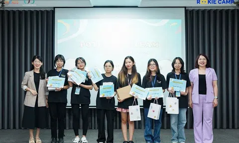 Gala Night “Key to Creativity”: Đêm trao giải khép lại trại truyền thông Rookie Camp mùa đầu tiên
