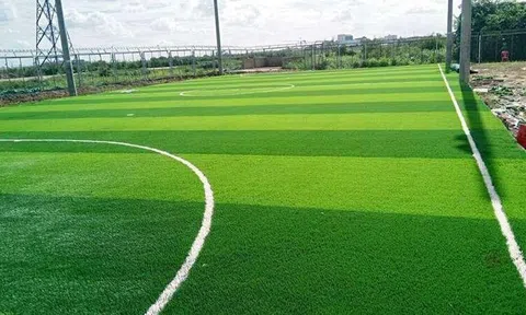 Dịch vụ thi công sân cỏ nhân tạo những điều cần biết