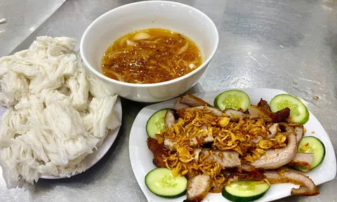 Nam Định: Phở xíu chấm - món ăn “vừa lạ vừa quen” hút khách