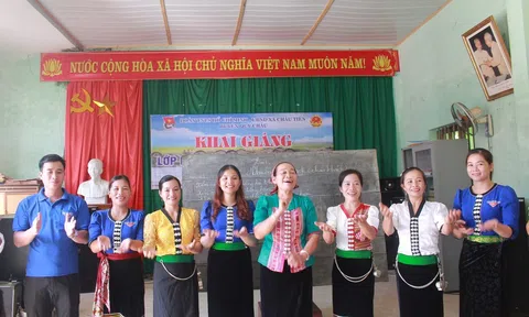 Đảng viên người Thái đi đầu trong công tác dân vận ở cơ sở