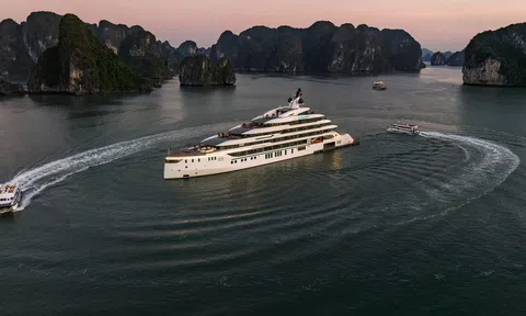 GRAND PIONEERS CRUISES: “Cánh buồm xanh” của Vịnh Hạ Long