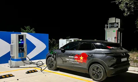 V-GREEN khởi xướng “trạm sạc toàn dân”, việc sạc xe điện “tiện không tưởng”