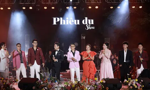Phiêu Du show khẳng định hình ảnh với chuỗi liveshow màu sắc âm nhạc đương đại giàu cảm xúc