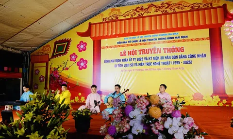 Tiếng văn trong lễ hội đình Mai Dịch: Hồn dân tộc vang vọng thời gian