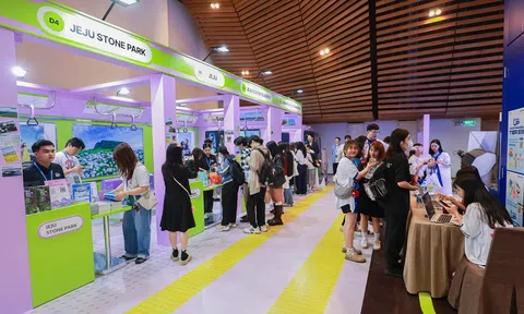 Sôi động lễ khai mạc Korea Travel Festa 2025 tại TP. Hồ Chí Minh: Giao thoa văn hóa - lan tỏa đam mê du lịch Hàn Quốc