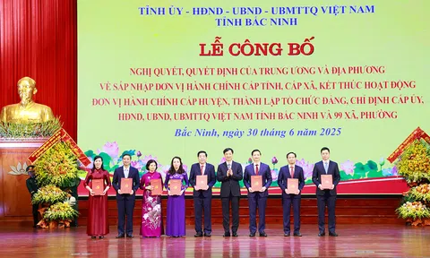 Bắc Ninh: Công bố nghị quyết, quyết định về sáp nhập đơn vị hành chính