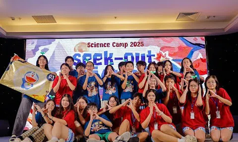 Mùa hè sôi động với trại hè khám phá khoa học của Amsers