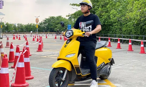 “Đại hội đổi xăng lấy điện” bùng nổ khắp ba miền: Khách xếp hàng lái thử, chốt đơn liền tay với loạt ưu đãi lớn