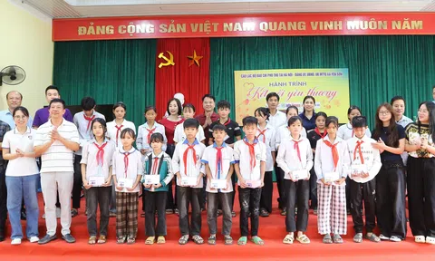 Tấm lòng người con Đất Tổ nơi Thủ đô hướng về quê hương