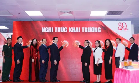 Hà Nội: Khai trương Trung tâm báo chí và Họp báo về Triển lãm thành tựu đất nước