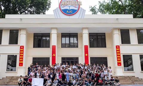 Team building “Color Bond” 2025: Bức tranh thanh xuân được họa từ nhiệt huyết tuổi trẻ