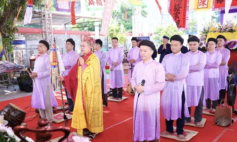 Đền Cửa Lục: Trang nghiêm tổ chức Đại lễ kỷ niệm 725 năm ngày Đức Thánh Trần Hưng Đạo hóa Nhật triều thiên