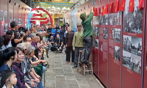 Tái hiện trang sử hào hùng của Thủ đô qua trưng bày “Vang mãi khúc khải hoàn”