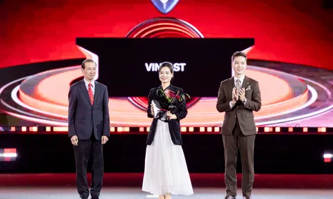Chuyên gia lý giải vì sao VinFast xứng đáng là “Thương hiệu Ô tô vươn mình” tại CCA 2025